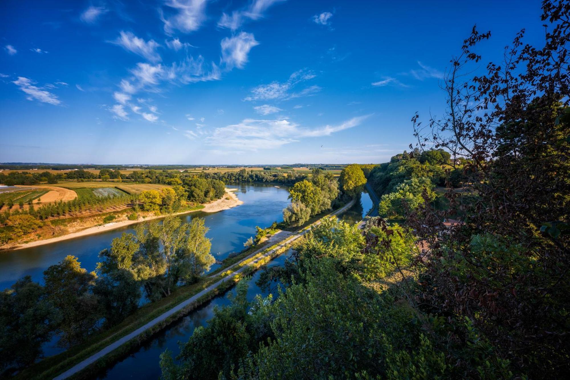 Les Apparts De Marmande - Appart Cosy, Centre De Марманд Экстерьер фото